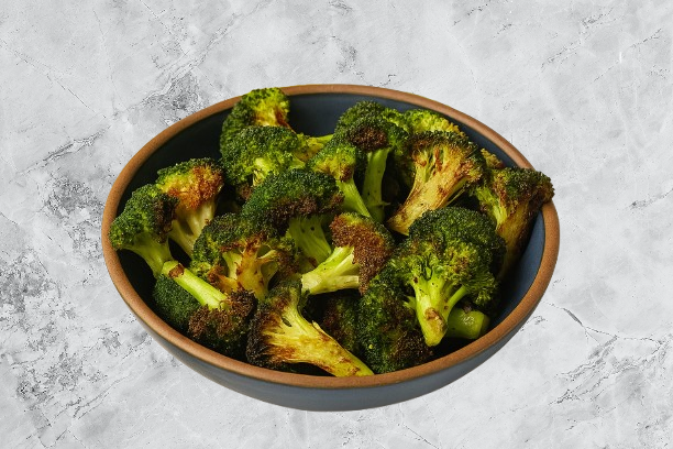 How to Make Irresistibly Delicious Roasted Broccoli That Everyone Will Love 🥦✨ 2 Crispy Roasted Broccoli