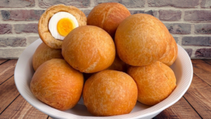 Top 17 Nigerian Traditional Breakfast You Should Try. 10 egg roll