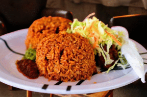 How to Make Delicious & Mouthwatering Nigerian Jollof Rice. 3 Nigerian Jollof Rice