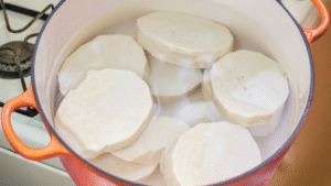 How to Prepare Delicious Nigerian Boiled Yam: A Step-by-Step Cooking Guide for Beginners 5 Place the peeled yam in a Pot