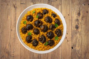 How to Make Delicious Coconut Curry Rice with Snails: A Must-Try African Recipe🌴🥘 3 Coconut Curry Rice with Snails
