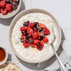 How to make chia overnight oats