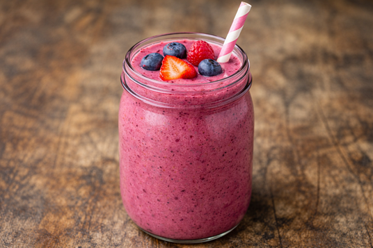 mixed berry smoothie
