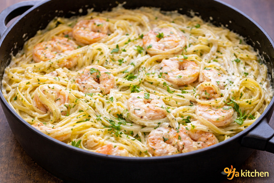 Homemade Shrimp Alfredo Pasta
