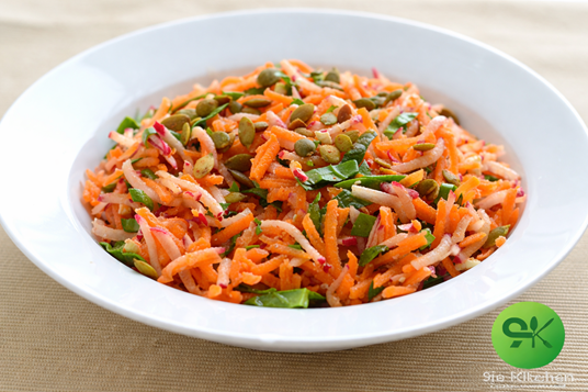 healthy carrot salad