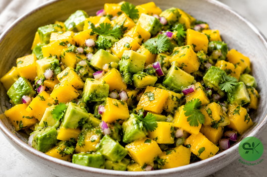 mango salad with avocado