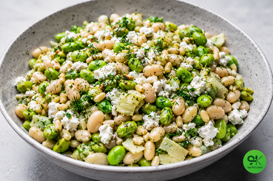 Mediterranean white bean salad